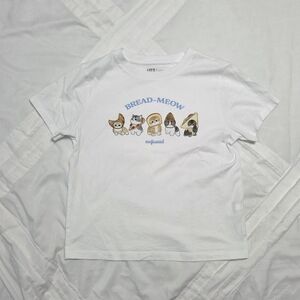 Uniqlo Mofusand Bread-meow 100% Cotton T-shirt